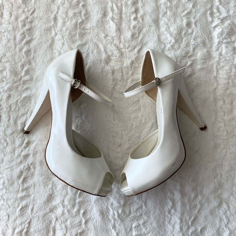 Aldo white stiletto
